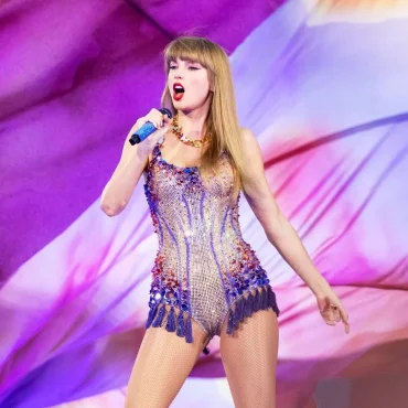 Taylor swift escucha fans elimina fuego performance bad blood 97