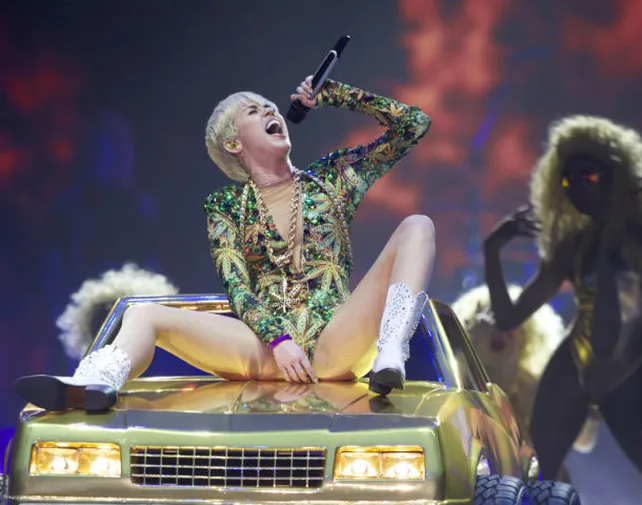 La controvertida gira de Miley Cyrus que llevó a los progenitores a solicitar su cancelación.