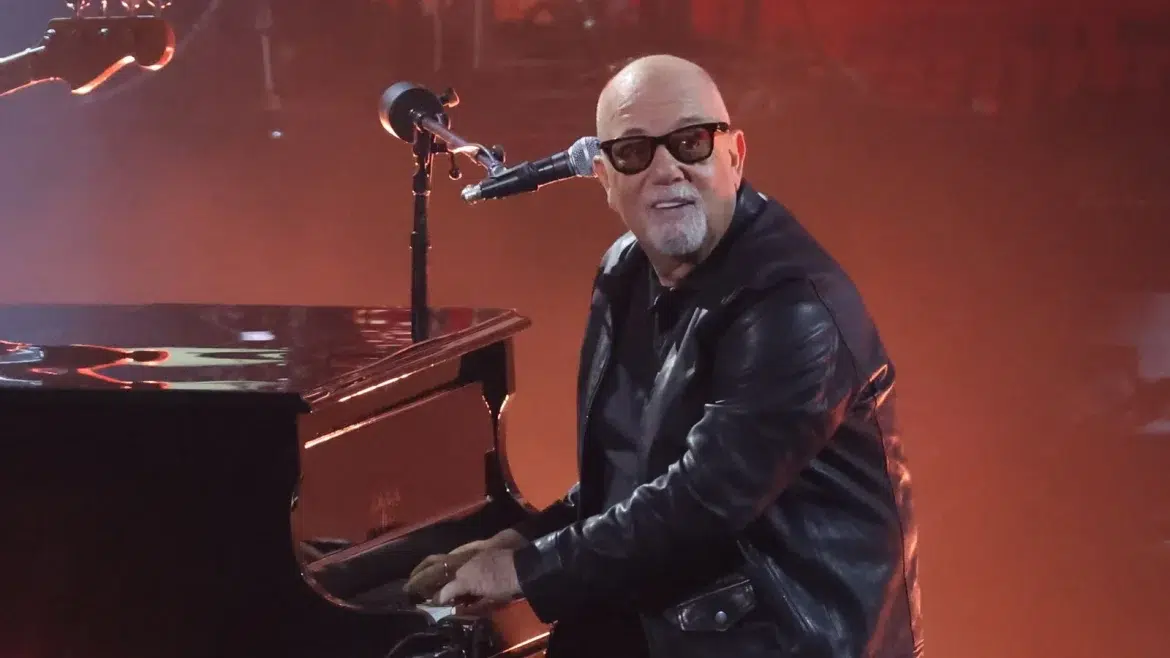 Billy joel premios grammy 2024 imagen chelsea laurenshutterstock 97