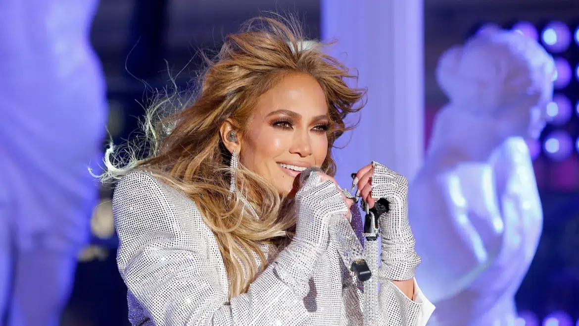 Jennifer lopez