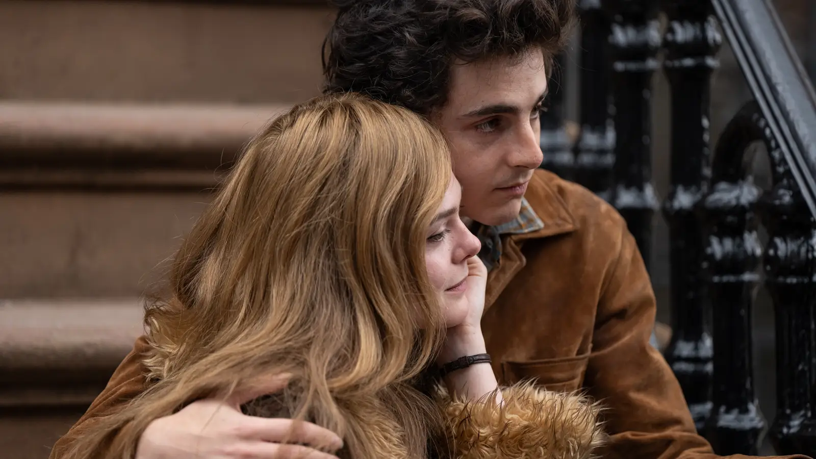 Elle fanning timothee chalamet son suze rotolo bob dylan complete unknown 97