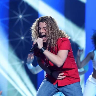 Así ha sido la actuación de mikel herzog jr en 'tu cara me suena' imitando a david bisbal
