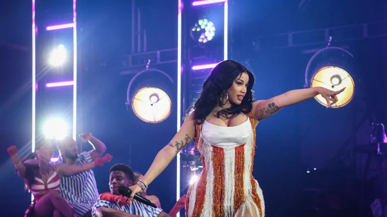Cardi b