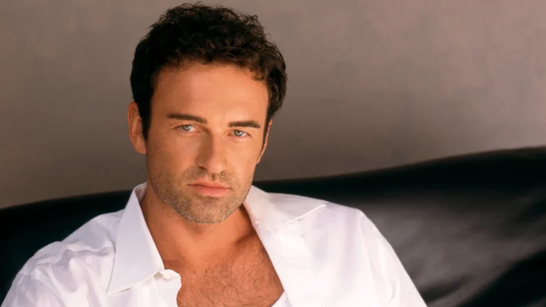 Julian mcmahon