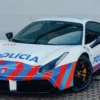 La policía portuguesa incorpora un ferrari 488 gtb incautado en un caso de narcotráfico.