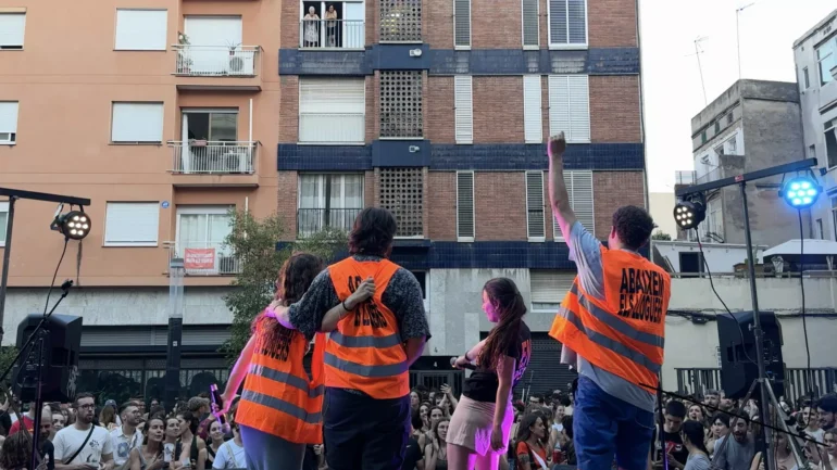 España