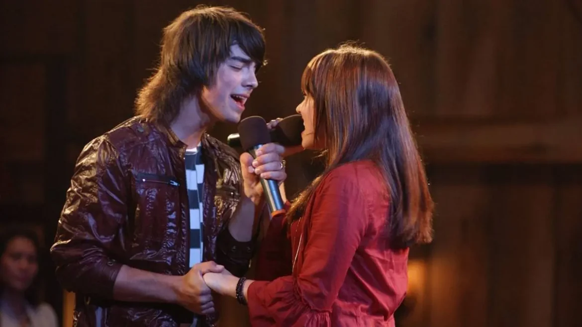 ¿habrá ‘camp rock 3’? Los rumores crecen tras el reencuentro de demi lovato y los jonas brothers.