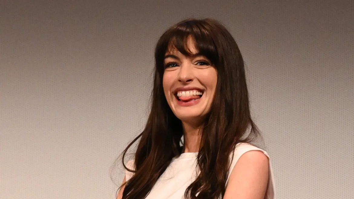 Anne hathaway