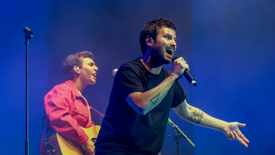 Taburete ofrece su único show de 2025 en el náutico de san vicente do mar.