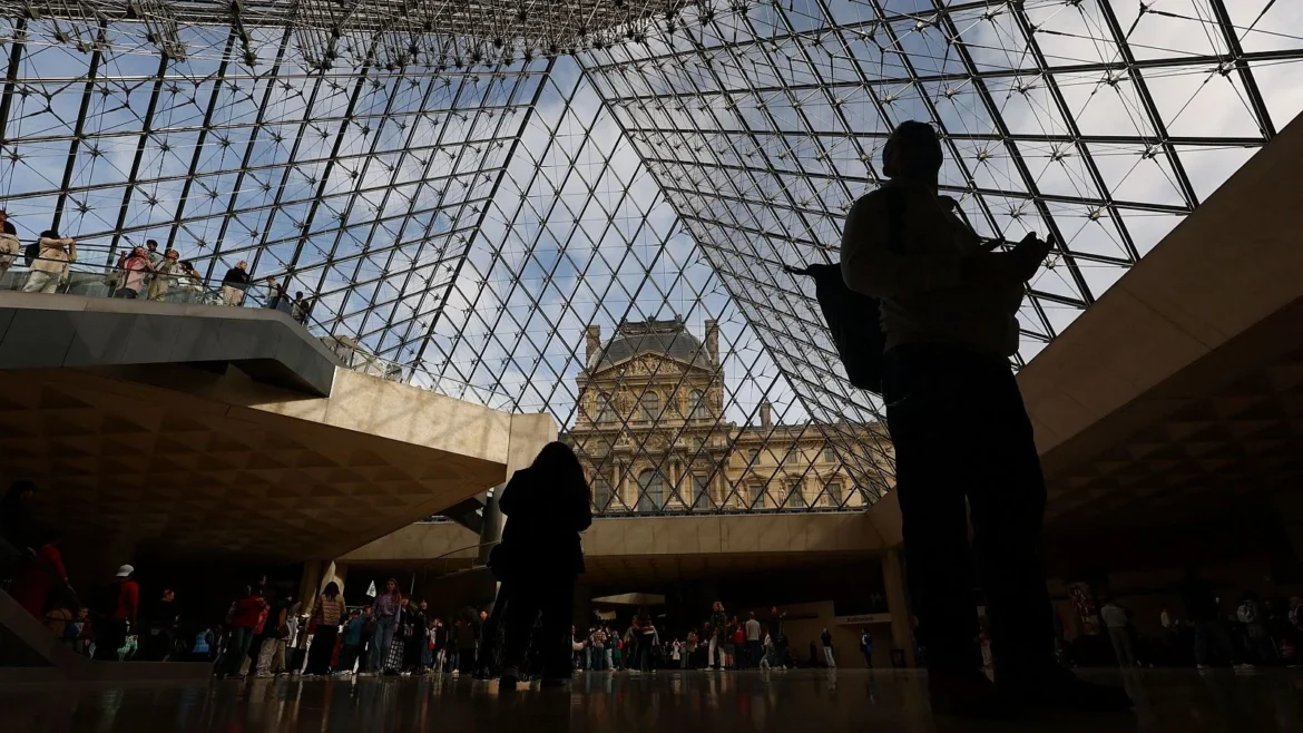 Louvre