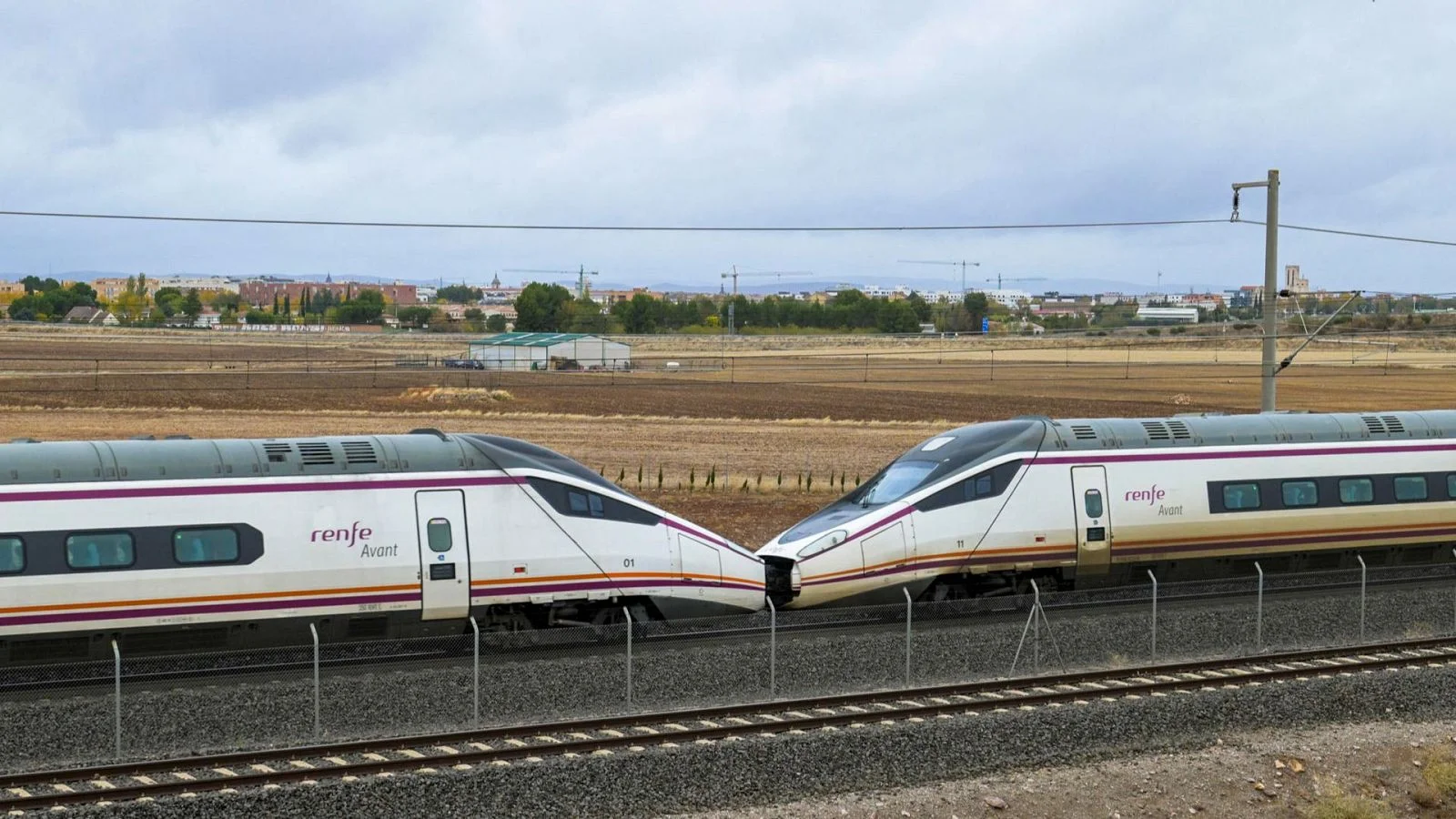 Renfe anuncia una inversión histórica de 1. 000 millones para modernizar el mantenimiento y renovar su flota de trenes 1 Renfe