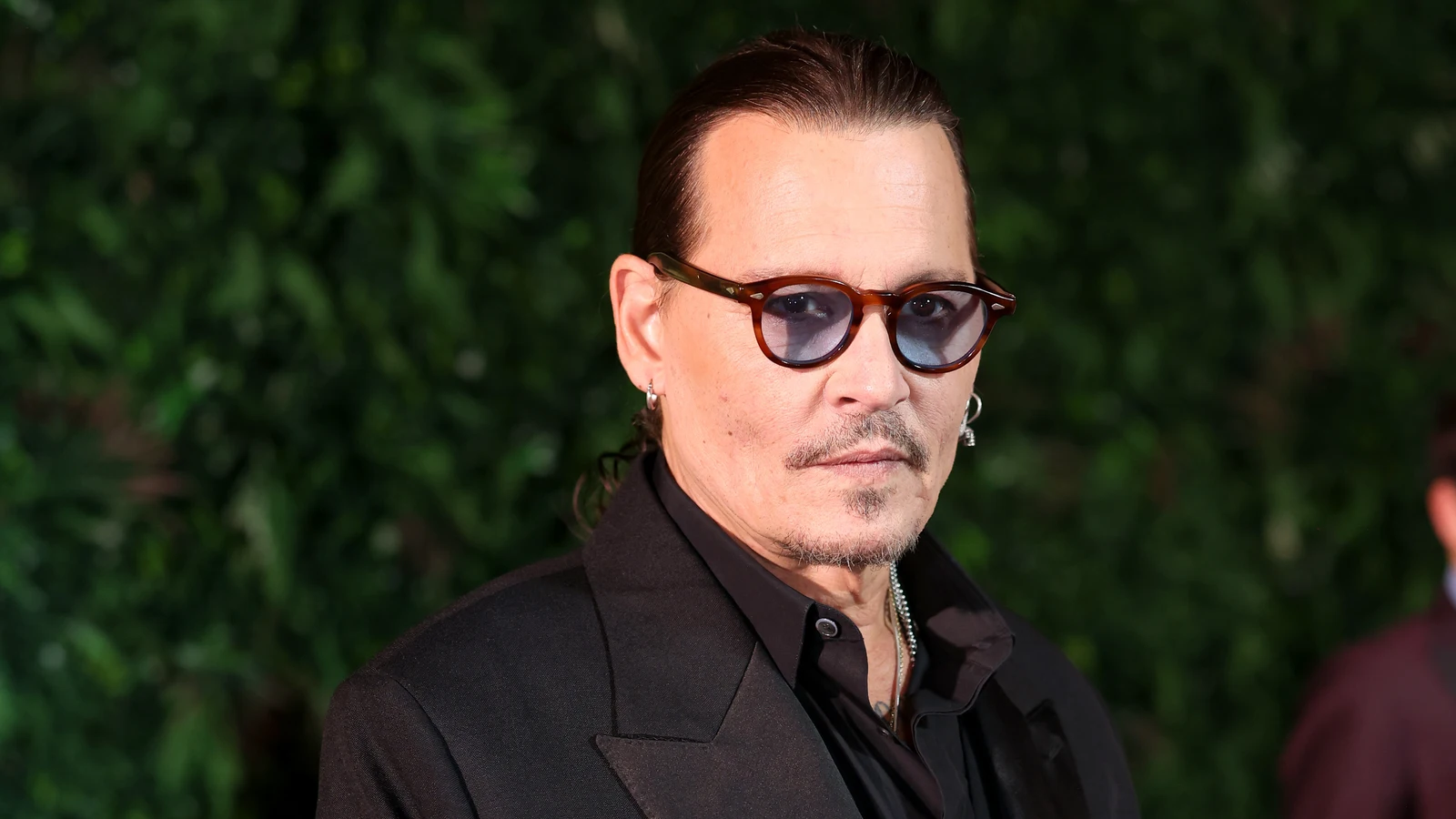 Johnny depp dona 65. 000 dólares a las víctimas de la dana en valencia. 1 Johnny depp