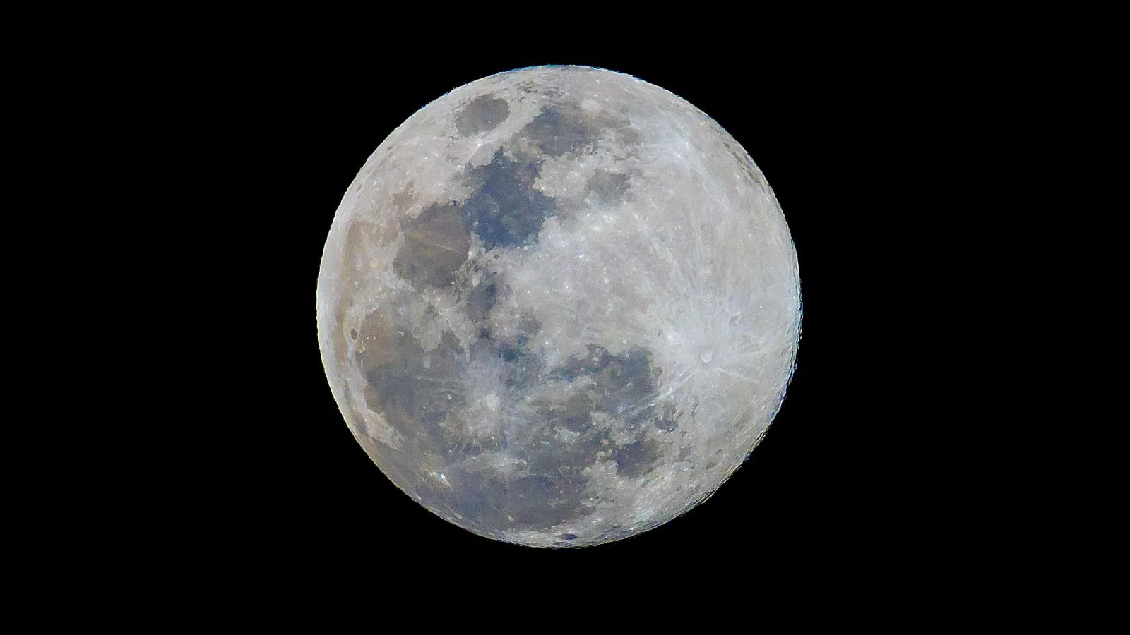 La nasa anuncia la posible vuelta a la luna con una misión tripulada entre febrero y abril. 1 Nasa