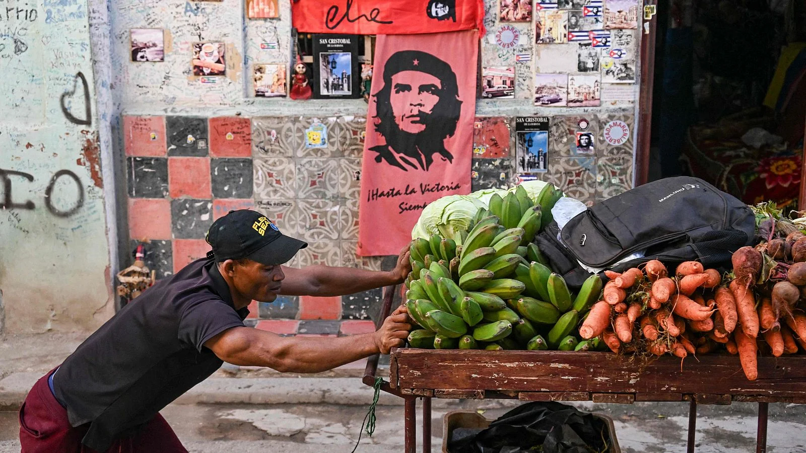 Racionamiento de combustible y teletrabajo, primeras medidas de emergencia en cuba 1 Cuba