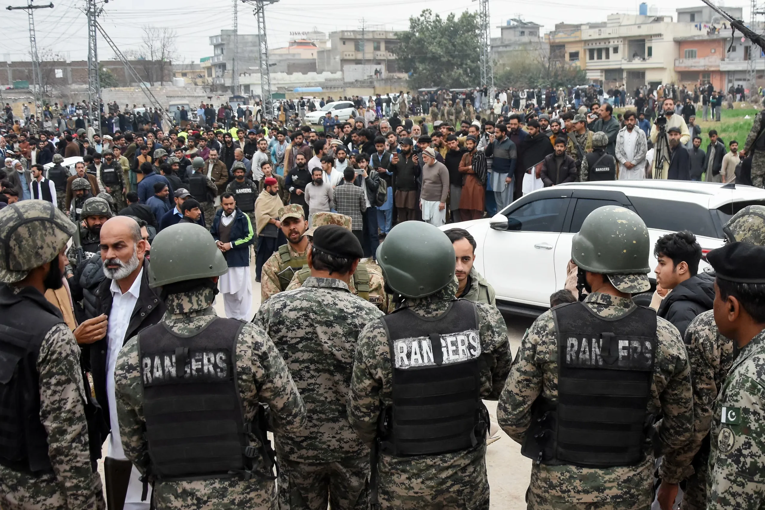 Al menos 31 muertos en un atentado suicida en una mezquita de islamabad reivindicado por estado islámico 1 31
