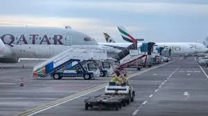 Españoles atrapados en oriente medio tras los ataques: incertidumbre, cancelaciones y colapso aéreo. 1 Españoles