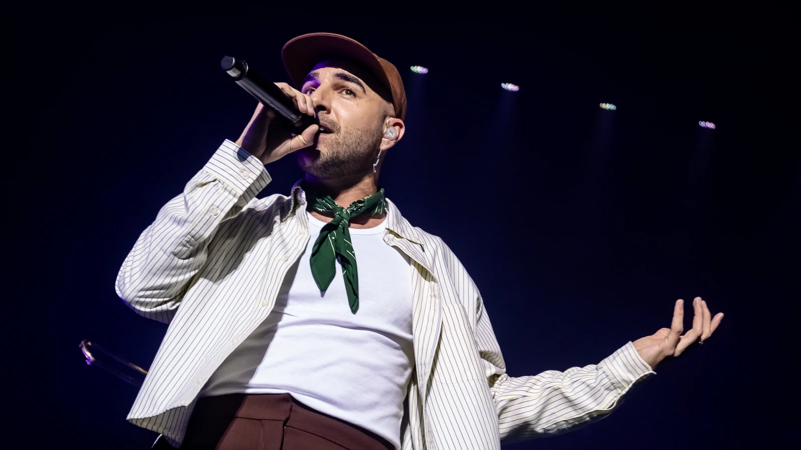 Nil moliner adelanta cómo suena su disco ‘nexo’: así es su nuevo álbum 1 Nil moliner