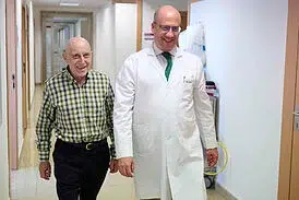 Europa da luz verde a la pastilla diaria que eleva la esperanza de vida a los pacientes con prometedora cáncer de páncreas. 2 Europa da luz verde a la pastilla