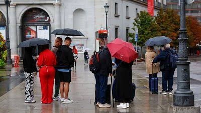 Sorprendente: ascienden a 3 los muertos tras el temporal en cataluña mientras se busca a dos desaparecidos. 3 Ascienden a 3 los muertos tras el temporal