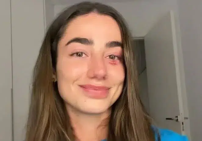 Lola lolita sorprende en directo ahora y anuncia un parón indefinido: «mi cuerpo y mi mente dicen que no puedo más» 3 Lola lolita sorprende en directo